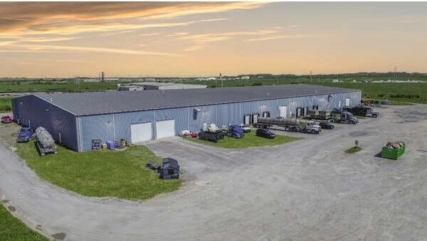 More Photos Of 43029 Industrial Park Rd, Cadiz Warehouse For Sale