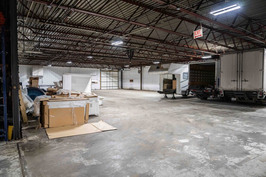 More Photos Of 201 N Missouri Ave, Sedalia Manufacturing For Sale