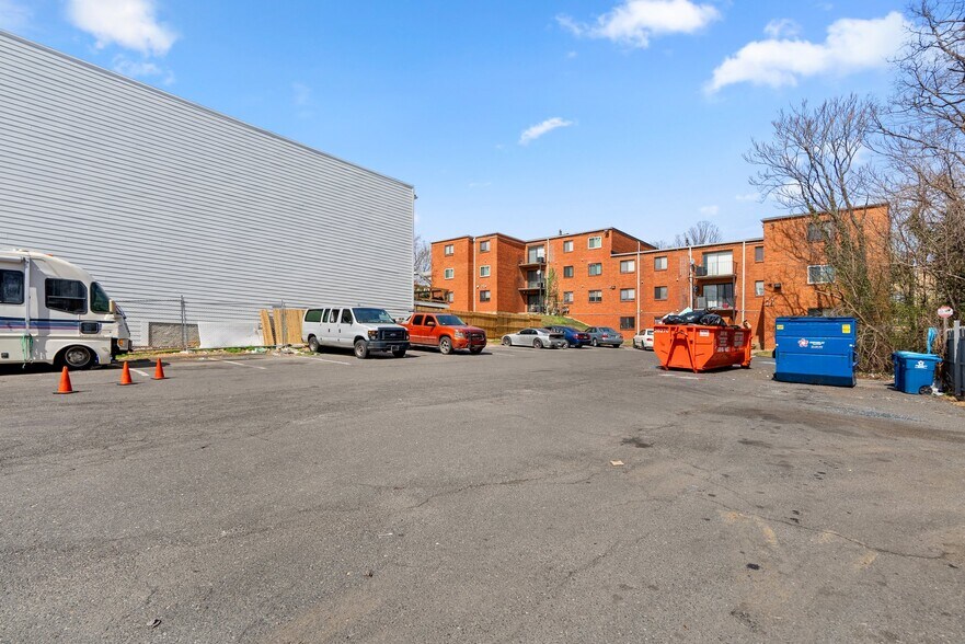 More Photos Of 5105-5109 F St SE, Washington Apartments For Sale