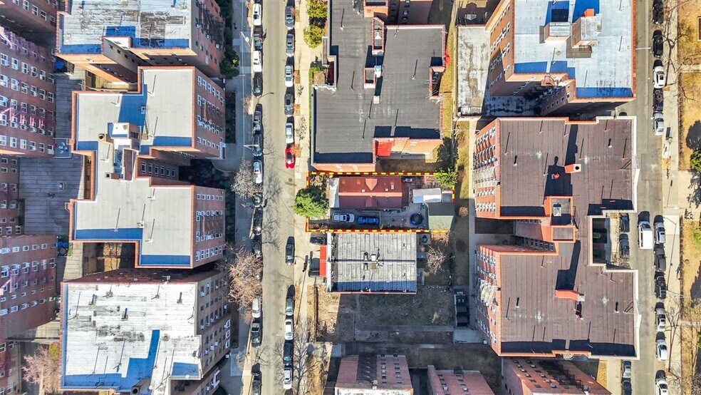 More Photos Of 6571 Booth St, Rego Park Apartments For Sale