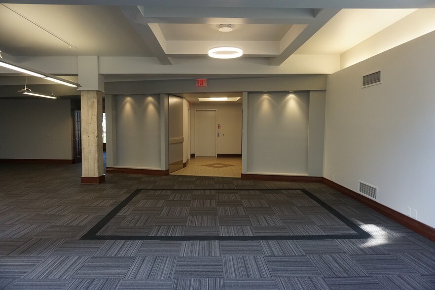 More Photos Of 109-111 Washington Ave N, Minneapolis Loft Creative Space For Lease