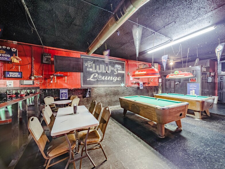 More Photos Of 3409 Miller Ave, Fort Worth Restaurant For Sale