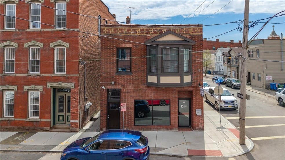 More Photos Of 30 White St, Cohoes Office For Sale