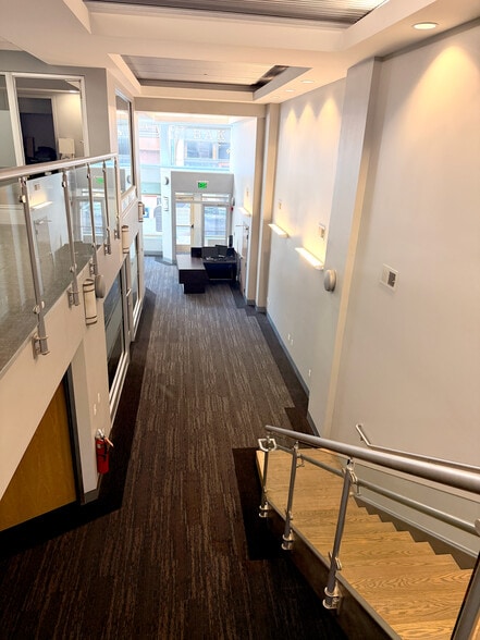 More Photos Of 941 Penn Ave, Pittsburgh Apartments For Sale