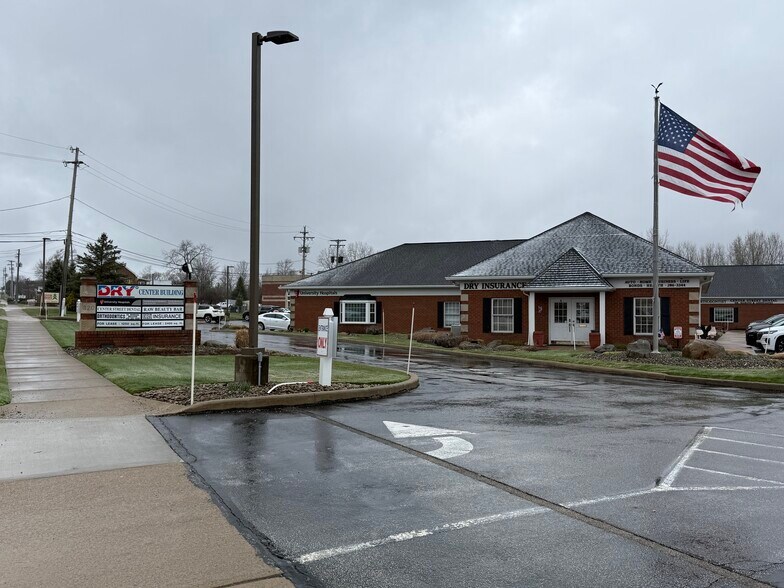 More Photos Of 320 Center St, Chardon Office For Lease