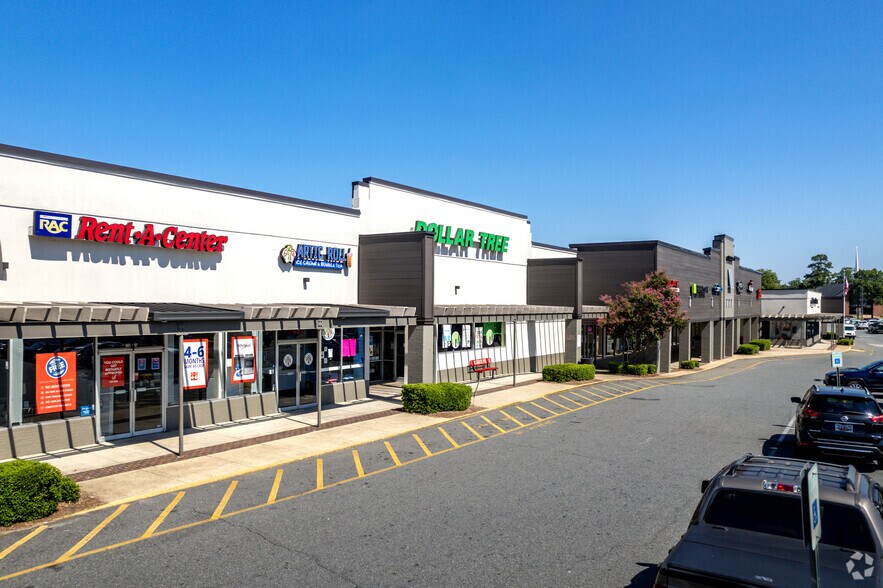 More Photos Of 725 Cherry Rd, Rock Hill Unknown For Lease