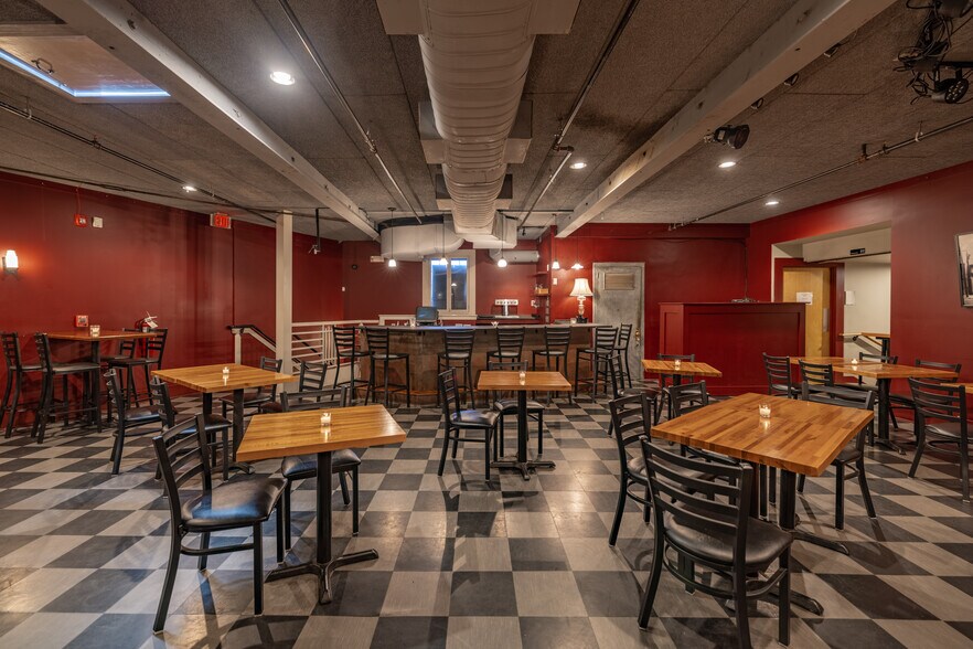 More Photos Of 743 Haywood Rd, Asheville Restaurant For Sale