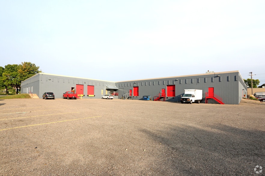 Primary Photo Of 887-893 Pierce Butler Route, Saint Paul Warehouse For Lease