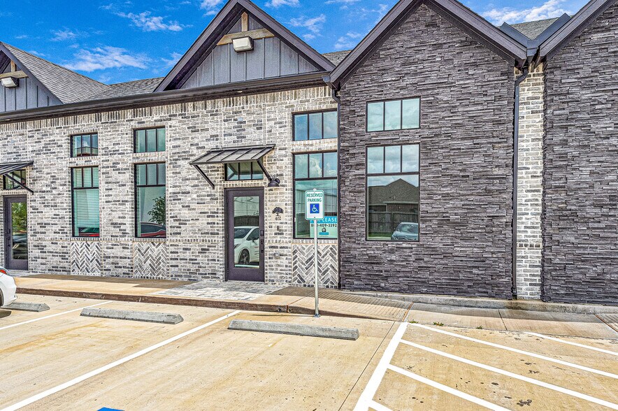 More Photos Of 2031 N Mason Rd, Katy Medical For Lease