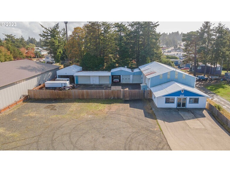 More Photos Of 1515 Newmark Ave, Coos Bay Auto Dealership For Sale