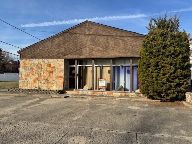 More Photos Of 626 S B St, Richmond Medical For Sale