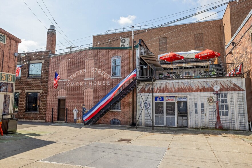 More Photos Of 20 Center St, Batavia Restaurant For Sale