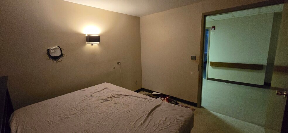 More Photos Of 2876 230th St, Sidney Assisted Living For Sale