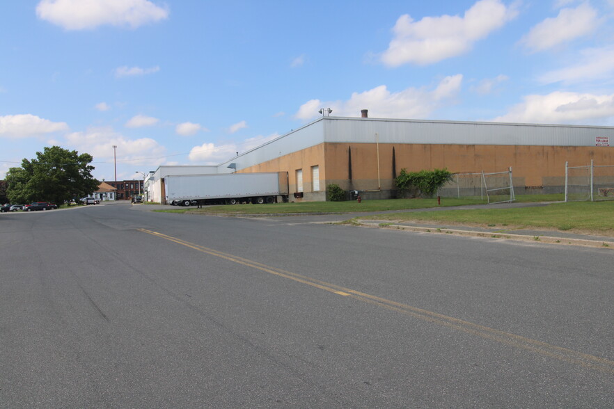 Primary Photo Of 21A Wilbraham St, Palmer Distribution For Lease