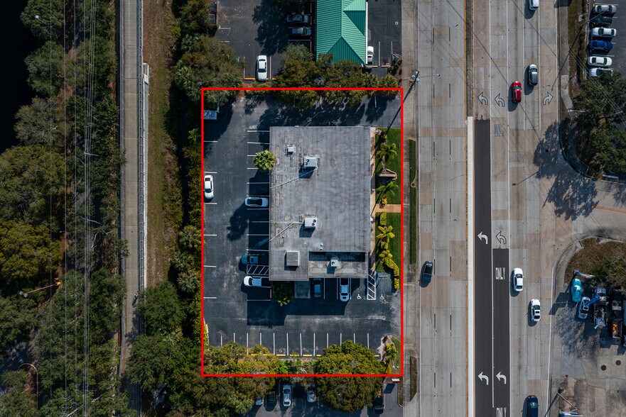 More Photos Of 3831 Tyrone Blvd N, Saint Petersburg Office For Lease