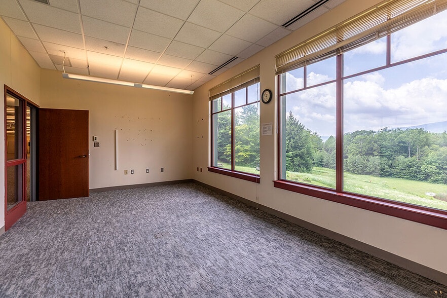 More Photos Of 178 Conservation Way, Sunderland Office For Sale