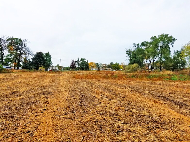 More Photos Of 34165 N Barron Blvd, Grayslake Land For Sale