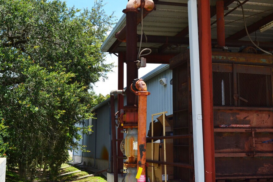 More Photos Of 126 State Road 60 W, Lake Wales Freestanding For Sale