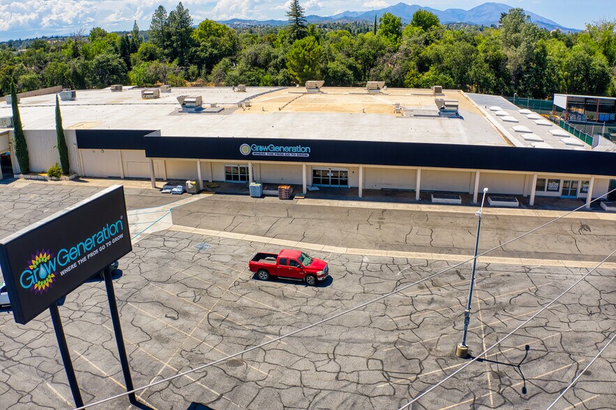 More Photos Of 2340 Athens Ave, Redding Unknown For Lease