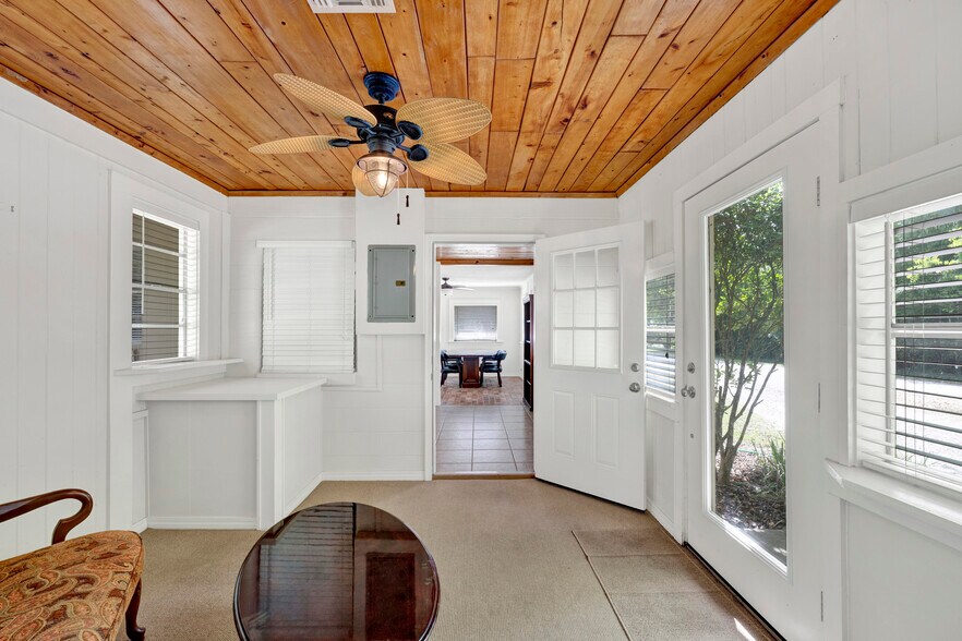 More Photos Of 19205 State Highway 181, Fairhope Office For Sale