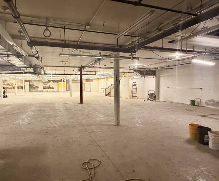 More Photos Of 202 Main Ave S, Twin Falls Coworking Space