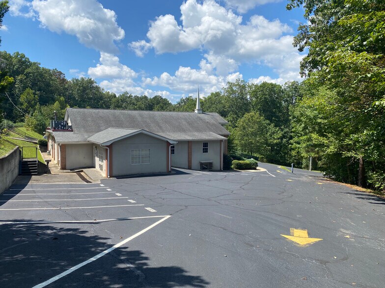 More Photos Of 4733 Valleydale Rd, Birmingham Religious Facility For Sale