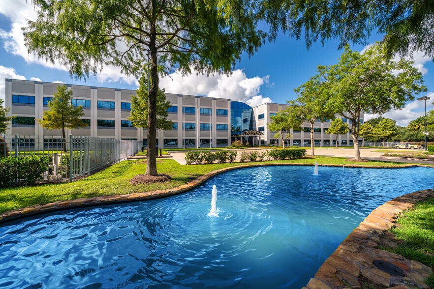 More Photos Of 10777 Clay Rd, Houston Office For Lease