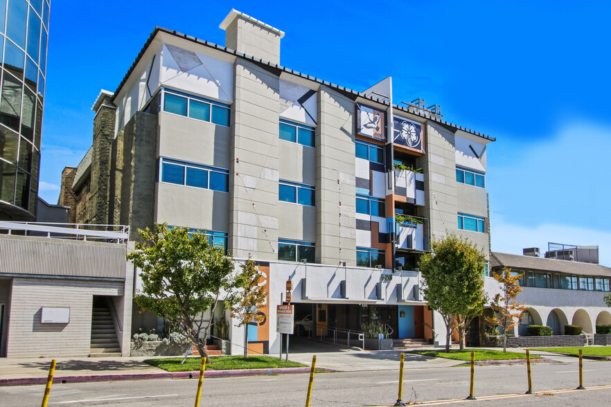 Primary Photo Of 520 S Sepulveda Blvd, Los Angeles Office For Lease