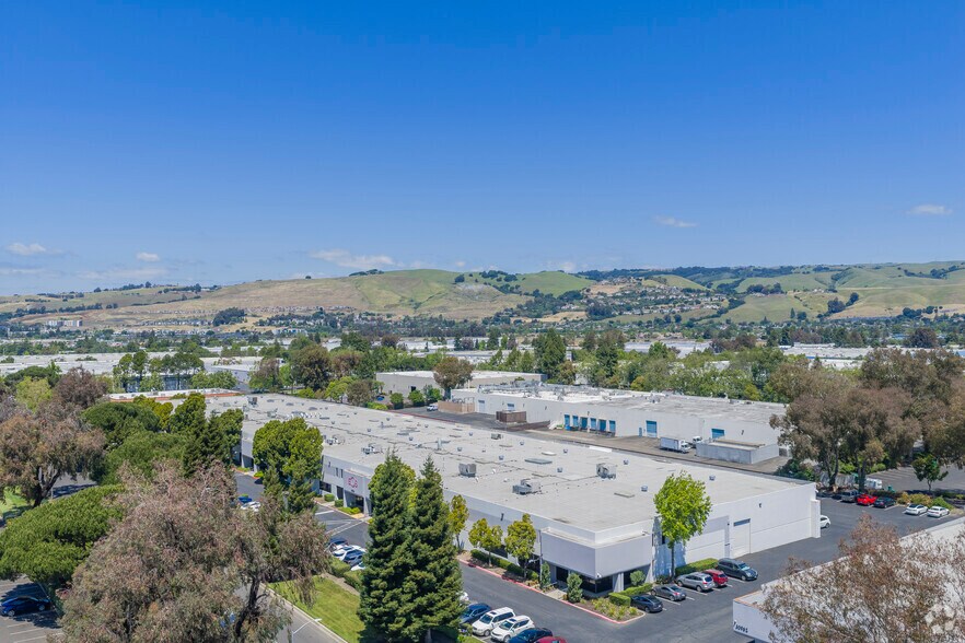 More Photos Of 1495-1497 Zephyr Ave, Hayward Unknown For Lease