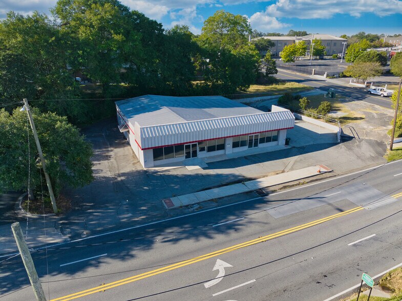 More Photos Of 212 1st Ave SE, Moultrie Freestanding For Lease
