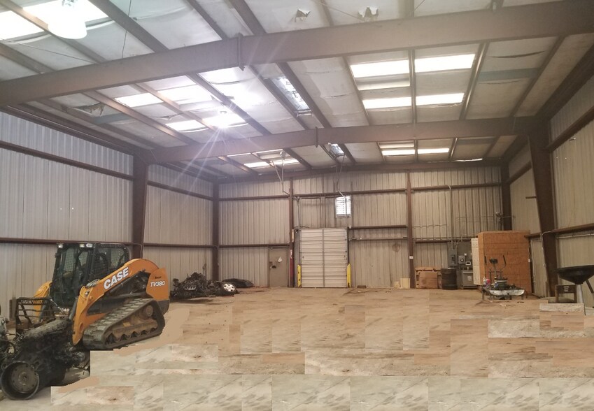 More Photos Of 650 Fairburn Rd SW, Atlanta Distribution For Sale