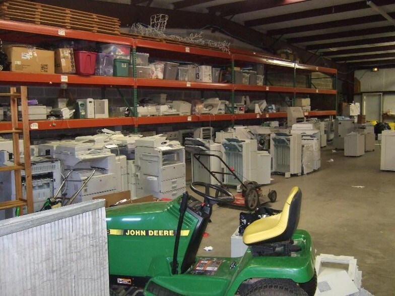 More Photos Of 4919 Plaza West, Texarkana Warehouse For Lease