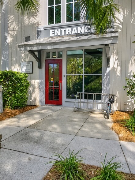 Primary Photo Of 295 Seven Farms Dr, Daniel Island Office For Lease
