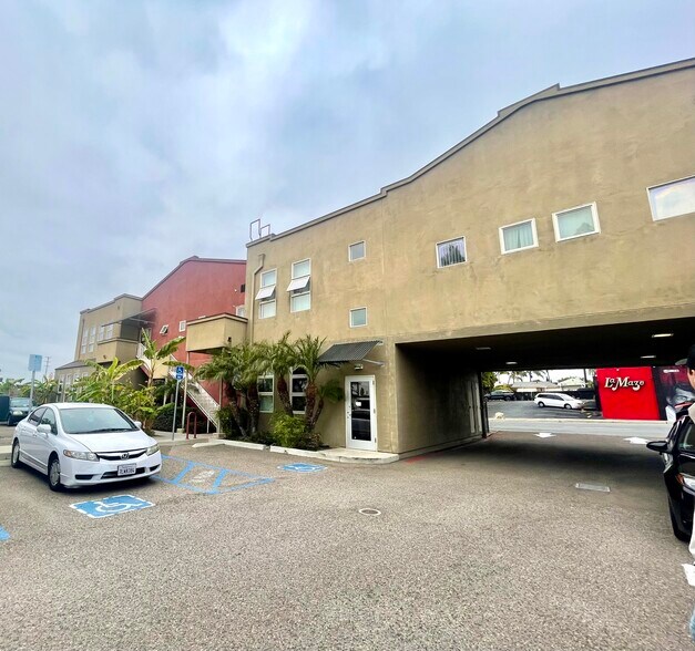 More Photos Of 1428 Highland Ave, National City Office For Lease