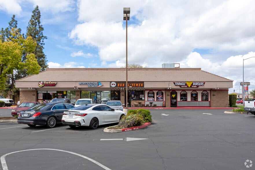 More Photos Of 3025-3139 W Shaw Ave, Fresno Unknown For Lease