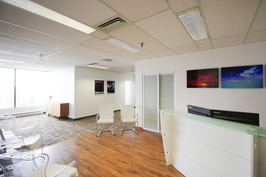 More Photos Of 7575 Rte Transcanadienne, Montréal Office For Lease