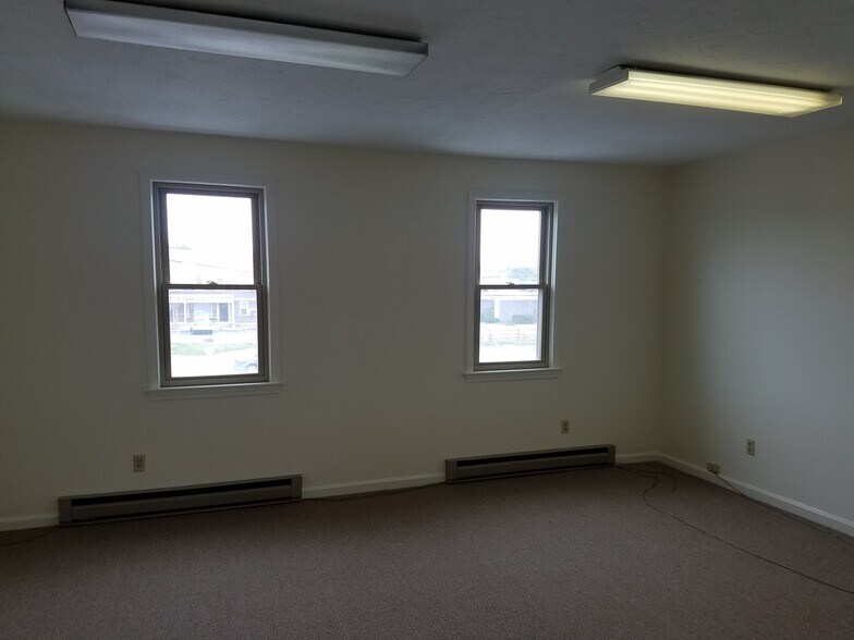 More Photos Of 21-23 Route 134, South Dennis Office For Sale