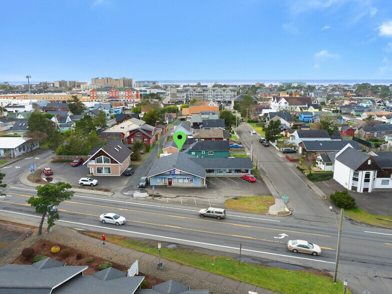 More Photos Of 144-150 N Roosevelt Dr, Seaside General Retail For Lease
