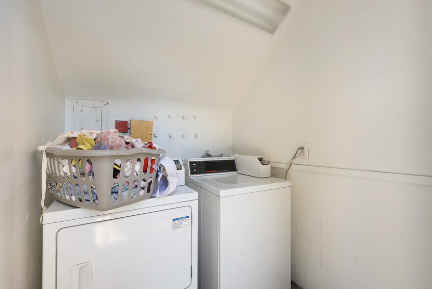 More Photos Of 7751-7753 Milton Ave, Whittier Apartments For Sale