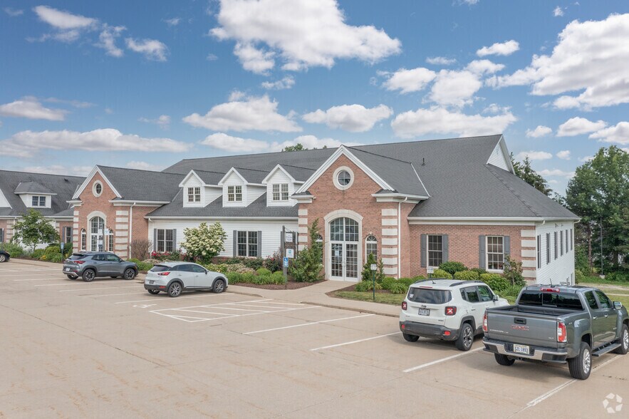 Primary Photo Of 5505 Detroit Rd, Sheffield Lake Office For Sale