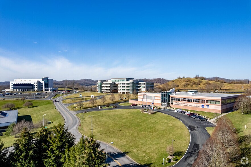 More Photos Of 5000 NASA Blvd, Fairmont Office For Lease