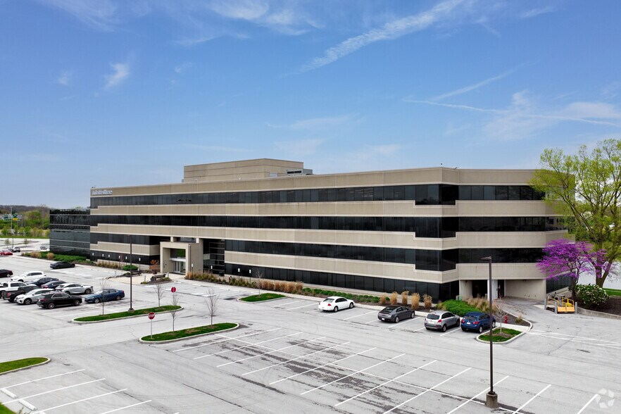 Primary Photo Of 7440 Woodland Dr, Indianapolis Medical For Lease
