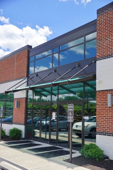 More Photos Of 150 Enterprise Way, Pittston Township Office For Lease