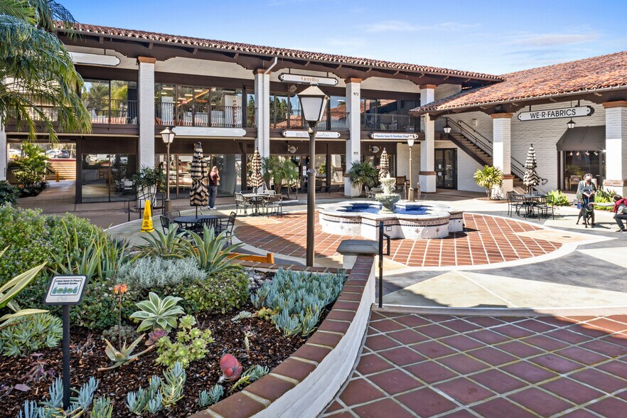 More Photos Of 911-989 Lomas Santa Fe Dr, Solana Beach Unknown For Lease