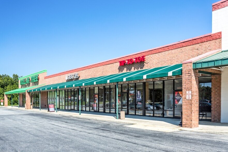 More Photos Of 1404-1428 National Hwy, Thomasville Unknown For Lease