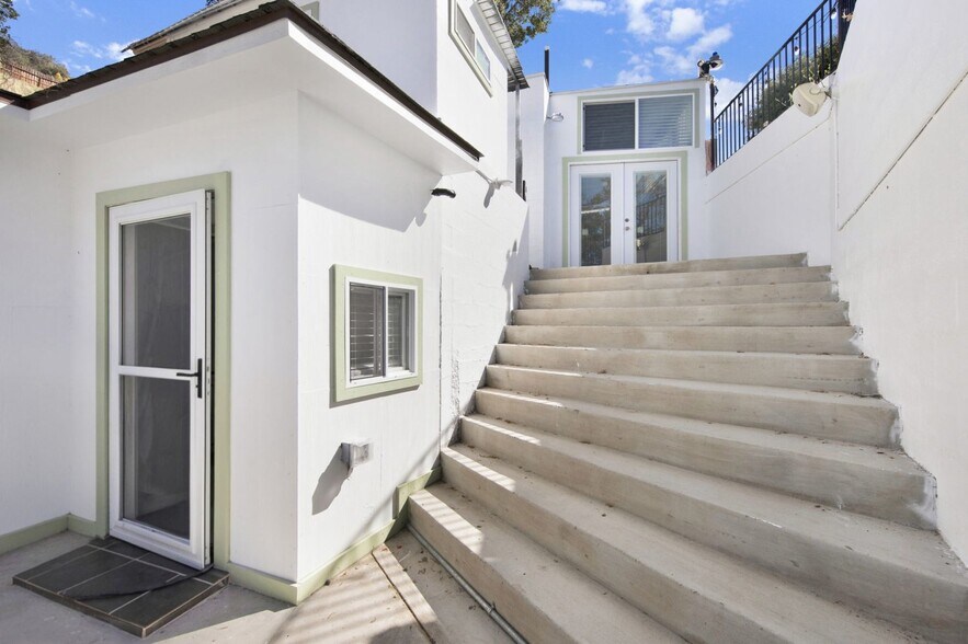 More Photos Of 10200 Willow Springs Lane, Sunland Land For Sale