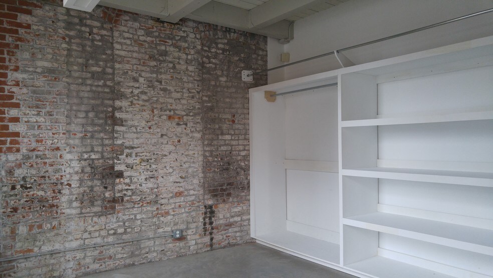 More Photos Of 161 Exchange St, Pawtucket Office For Lease