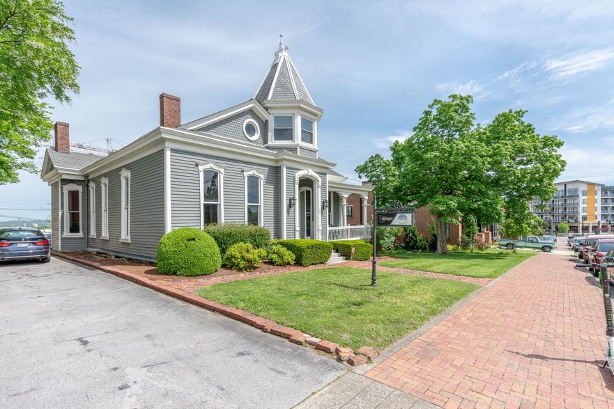 More Photos Of 30 Middleton St, Nashville Restaurant For Sale