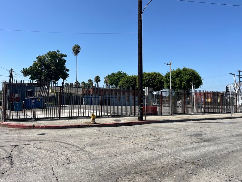 More Photos Of 310 N Long Beach Blvd, Compton Storefront Retail Office For Sale