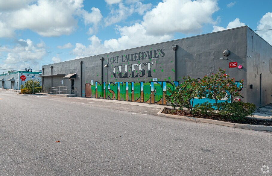 Primary Photo Of 1110 NE 8th Ave, Fort Lauderdale Warehouse For Lease